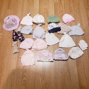 Baby hats and mittens o-6M